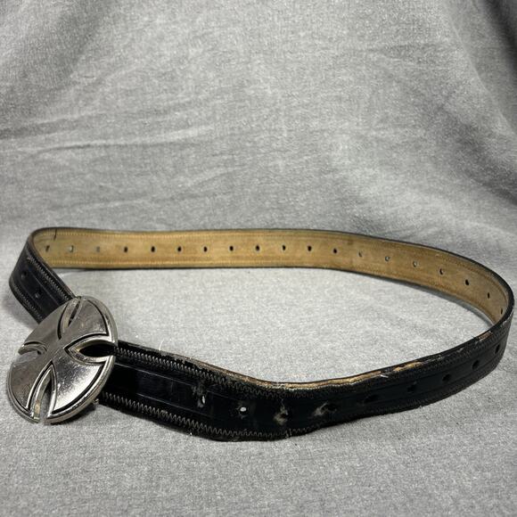 Silver Cutout Open Cross Belt Buckle & Leather Belt Vintage Shows Some Ware - Picture 8 of 8